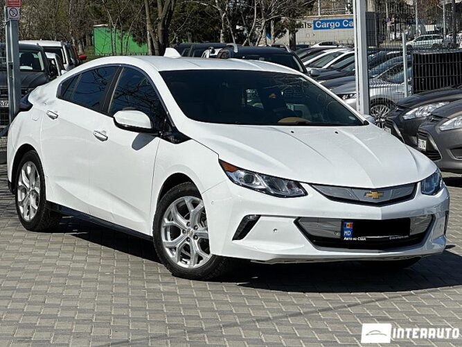Chevrolet Volt 2016 doar la InterAuto