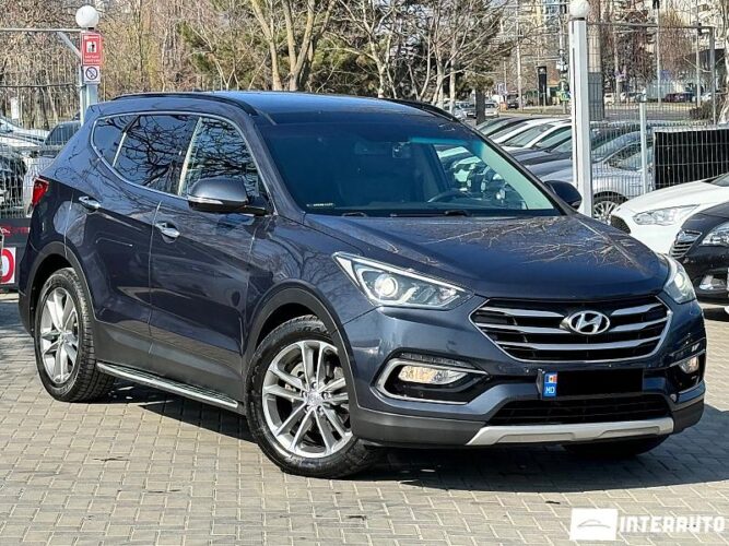 Hyundai Santa Fe 2016 doar la InterAuto