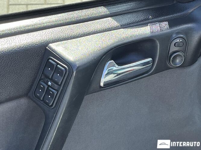 Opel Astra 33 opel Astra 2005