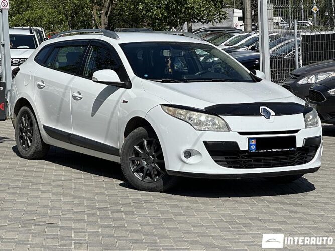 Renault Megane 2010 doar la InterAuto