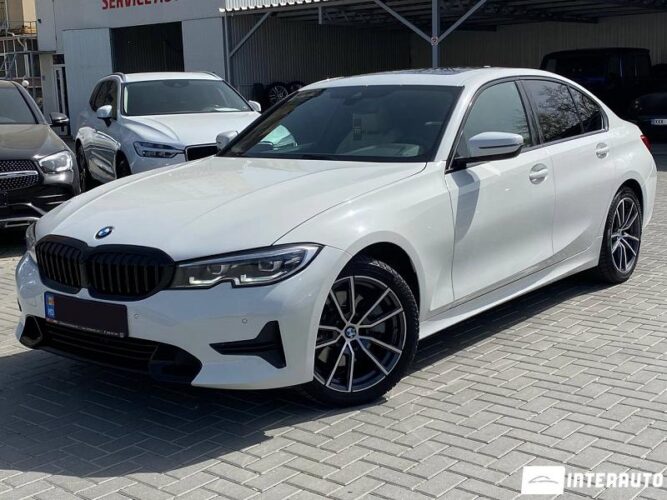 BMW 330 2019 doar la InterAuto