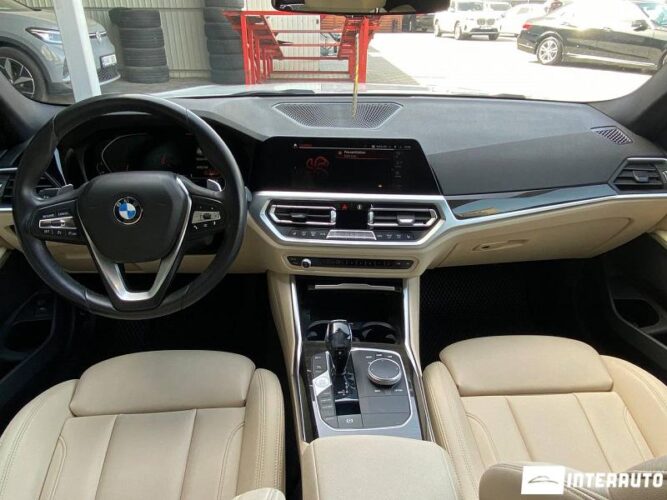 bmw 330 2019