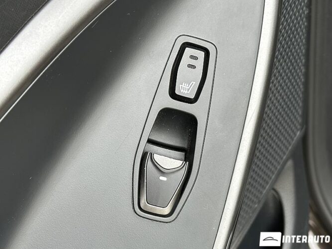 hyundai Grand Santa Fe 2016