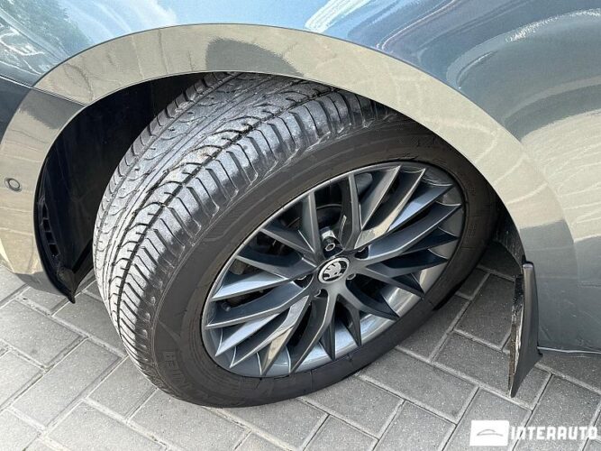 Skoda Superb 51 skoda Superb 2017