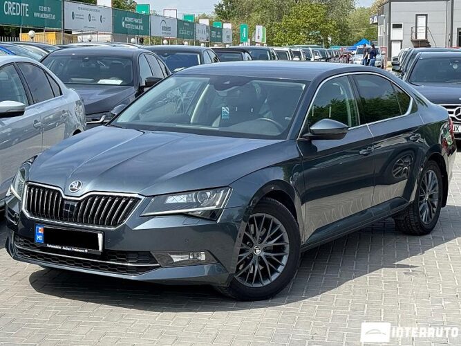 Skoda Superb 2017 doar la InterAuto