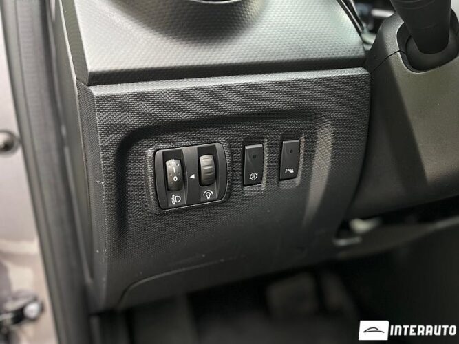 Renault Captur 36 renault Captur 2015