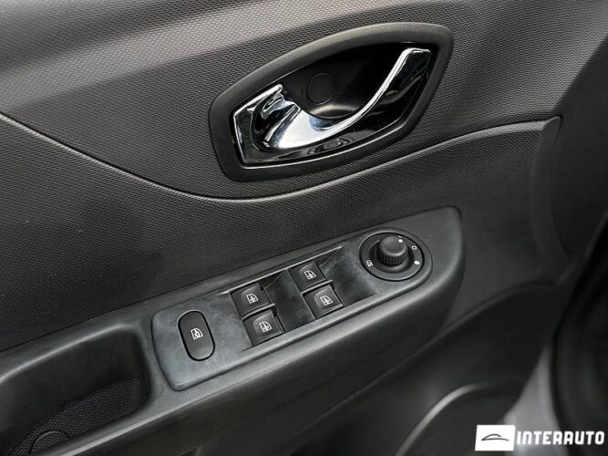 Renault Captur 35 renault Captur 2015