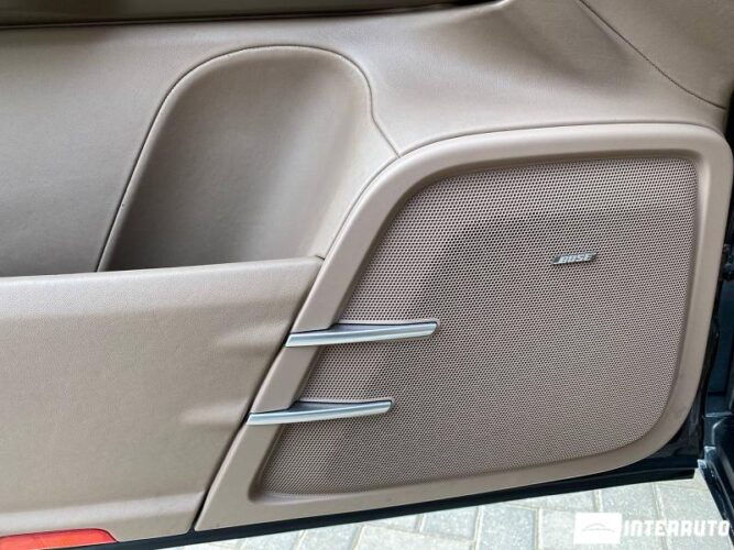 Porsche Cayenne 42 porsche Cayenne 2012