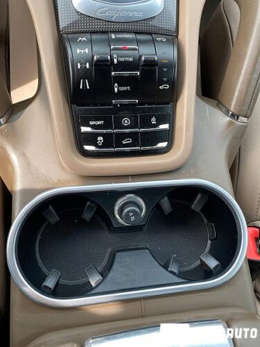 Porsche Cayenne 40 porsche Cayenne 2012