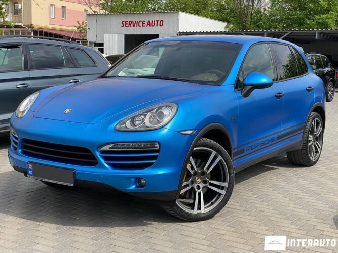 Porsche Cayenne 2012 doar la InterAuto
