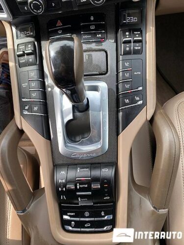 Porsche Cayenne 39 porsche Cayenne 2012