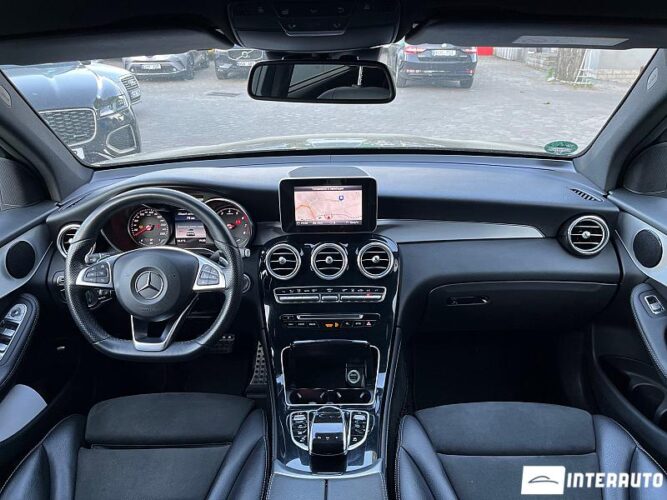 Mercedes GLC 350e 37 mercedes GLC 350e 2017