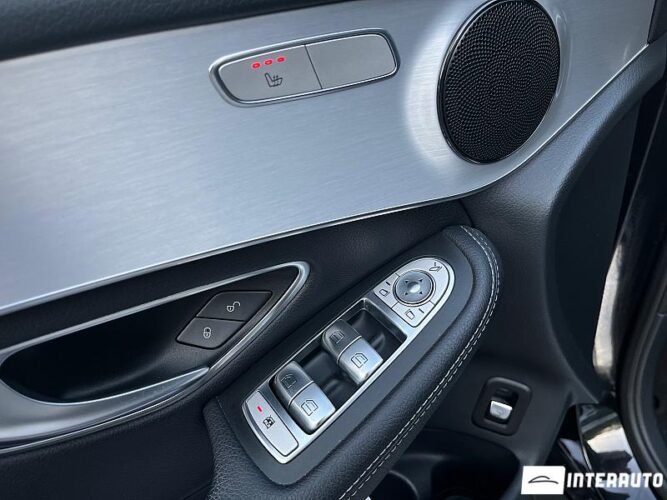 Mercedes GLC 350e 44 mercedes GLC 350e 2017