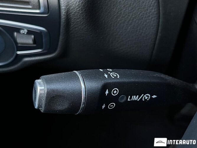 Mercedes GLC 350e 42 mercedes GLC 350e 2017