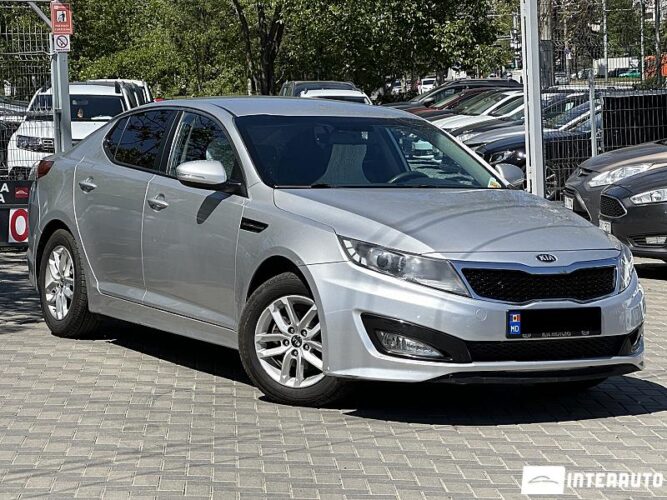 Kia Optima 2013 doar la InterAuto