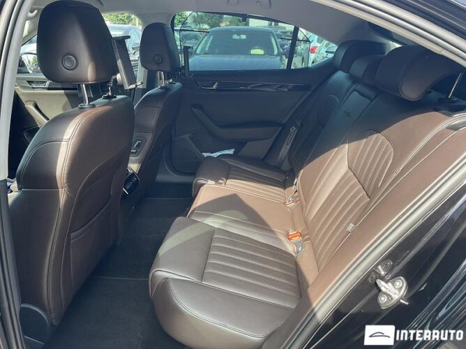 Skoda Superb 47 skoda Superb 2017