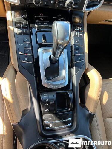 porsche Cayenne 2017