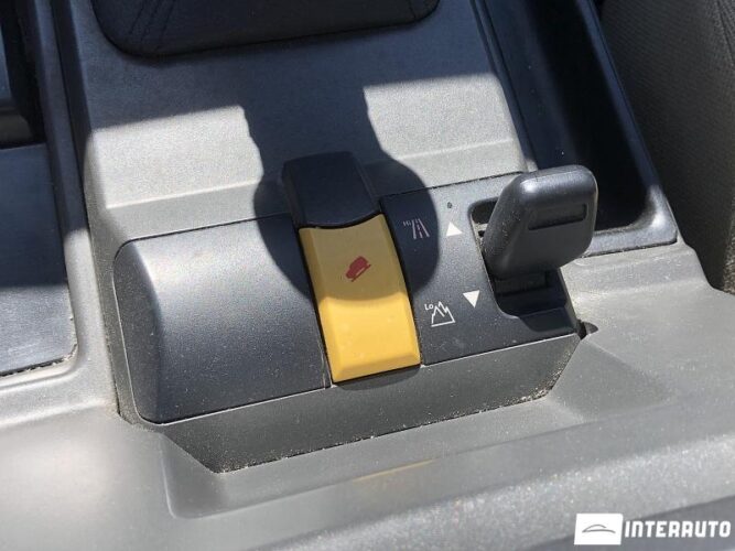 land rover Discovery 2006