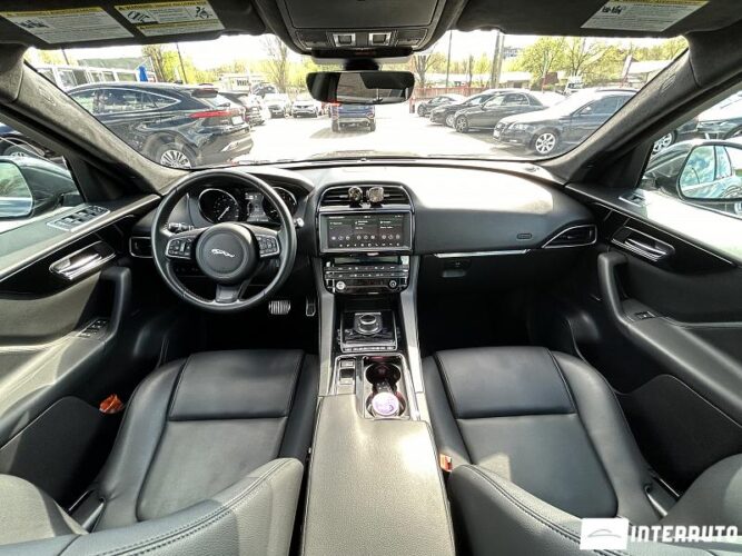 Jaguar F-Pace 41 jaguar F-Pace 2018