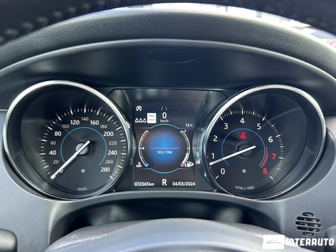 Jaguar F-Pace 44 jaguar F-Pace 2018