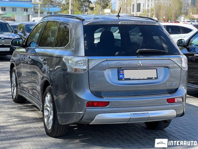 mitsubishi Outlander 2013