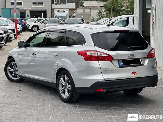 Ford Focus 34 ford Focus 2012