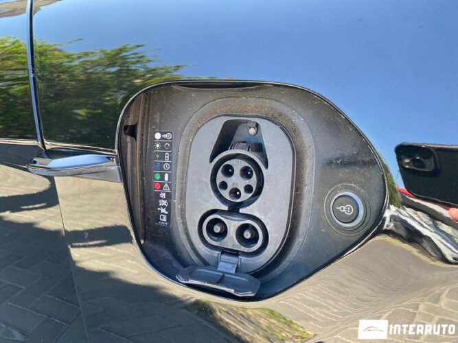 Porsche Taycan GTS 36 porsche Taycan GTS 2022