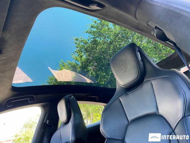 Porsche Taycan GTS 49 porsche Taycan GTS 2022