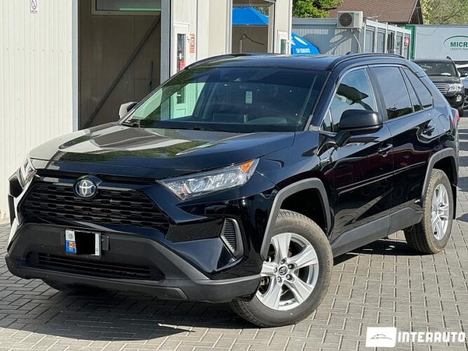 Toyota Rav-4 2020 doar la InterAuto
