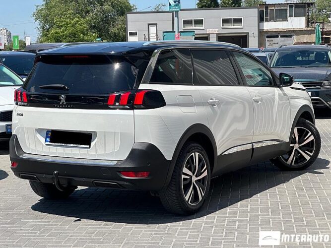 peugeot 5008 2018