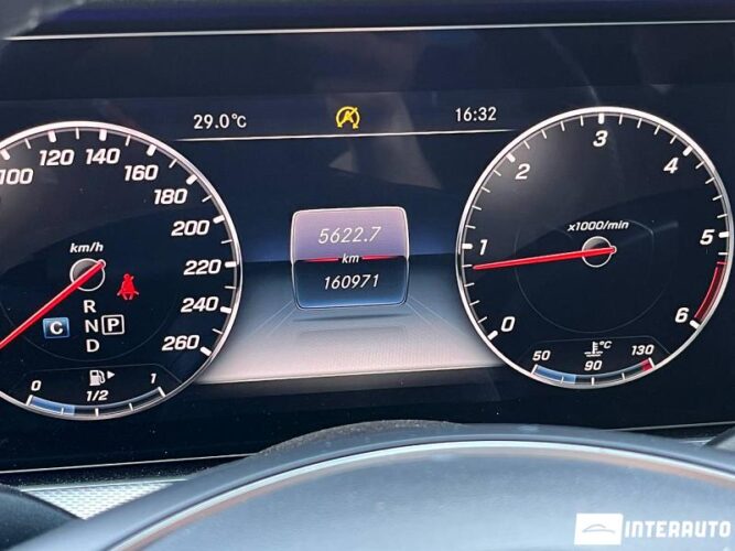 Mercedes E 220 43 mercedes E 220 2018