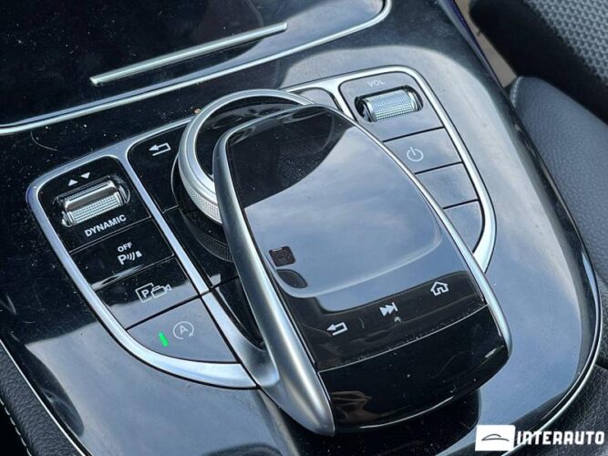 Mercedes E 220 47 mercedes E 220 2018