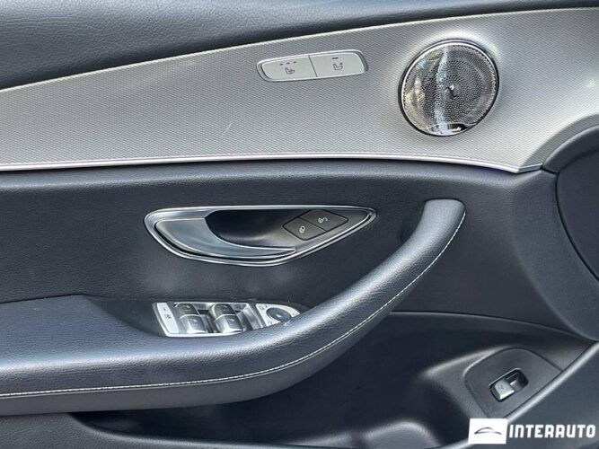 Mercedes E 220 49 mercedes E 220 2018