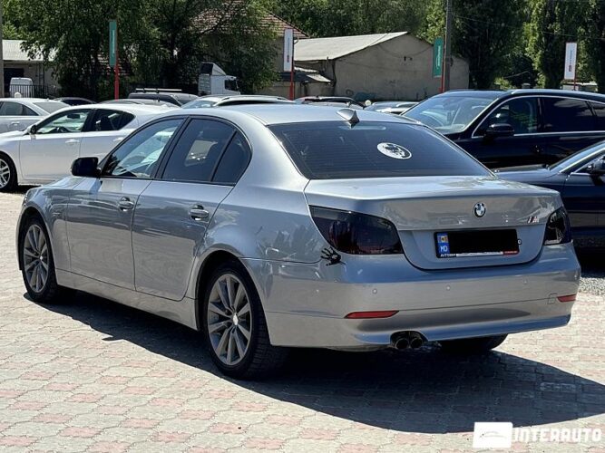 BMW 520 33 bmw 520 2004