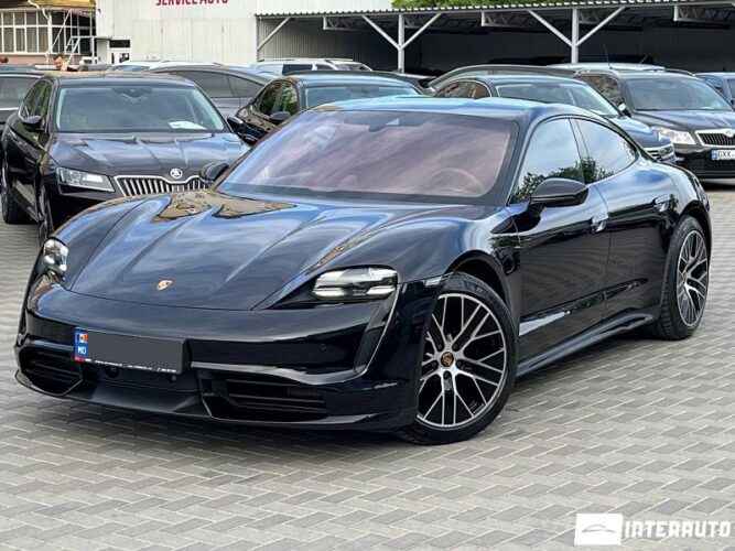 Porsche Taycan Turbo S 2020 doar la InterAuto
