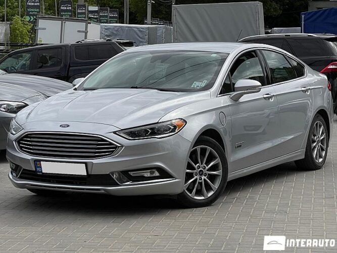 Ford Fusion 2016 doar la InterAuto