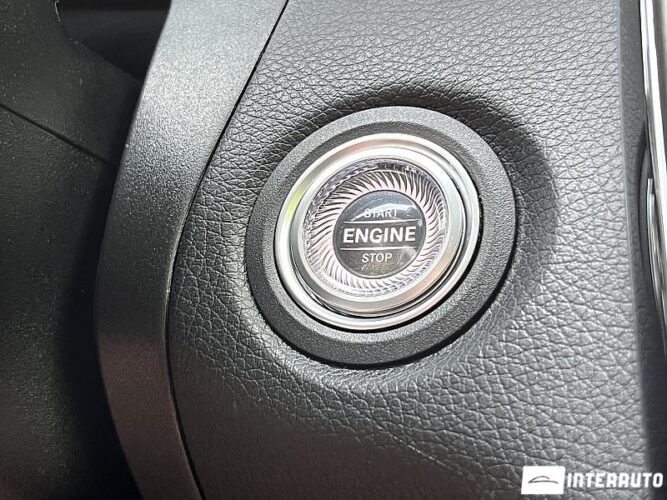 Mercedes GLC 220d 49 mercedes GLC 220d 2020