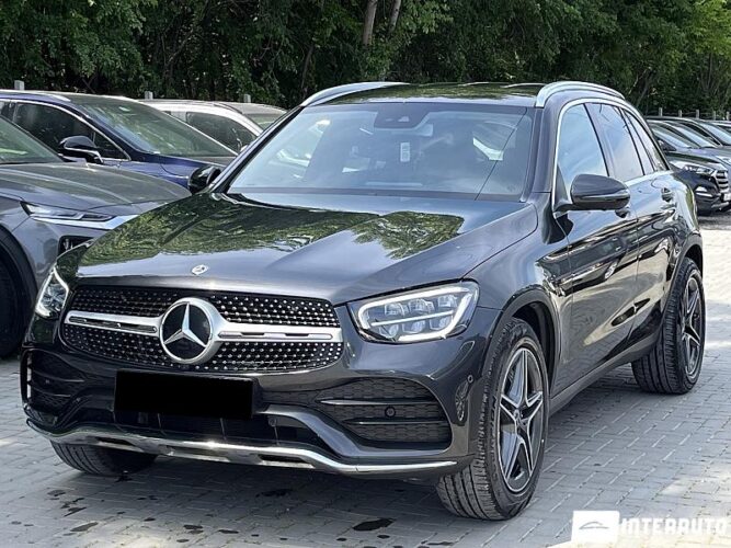 Mercedes GLC 220d 2020 doar la InterAuto