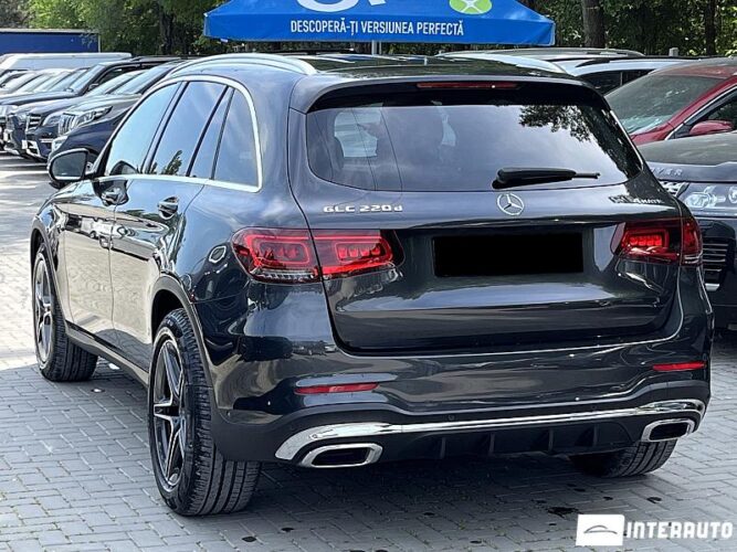 Mercedes GLC 220d 33 mercedes GLC 220d 2020