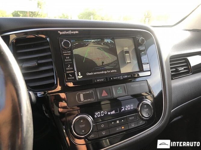 mitsubishi Outlander 2016