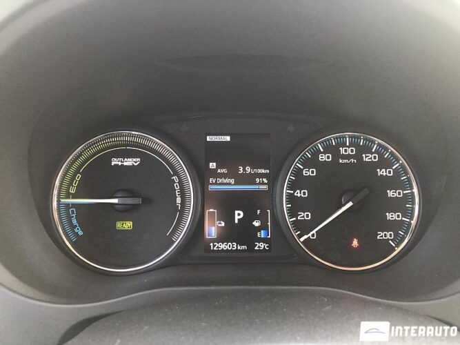 mitsubishi Outlander 2016