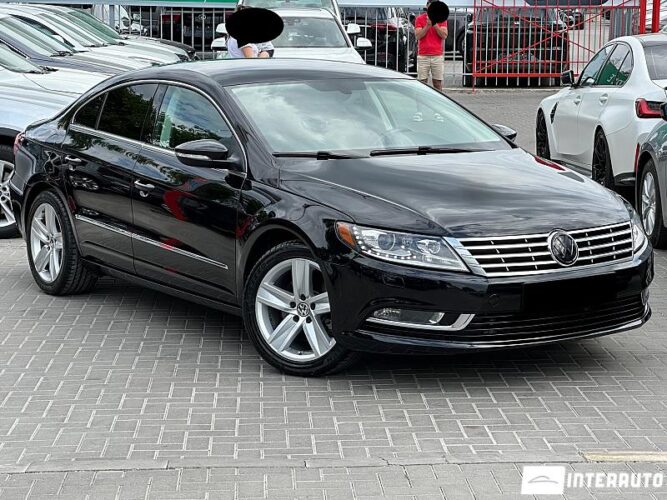 Volkswagen Passat CC 2016 doar la InterAuto