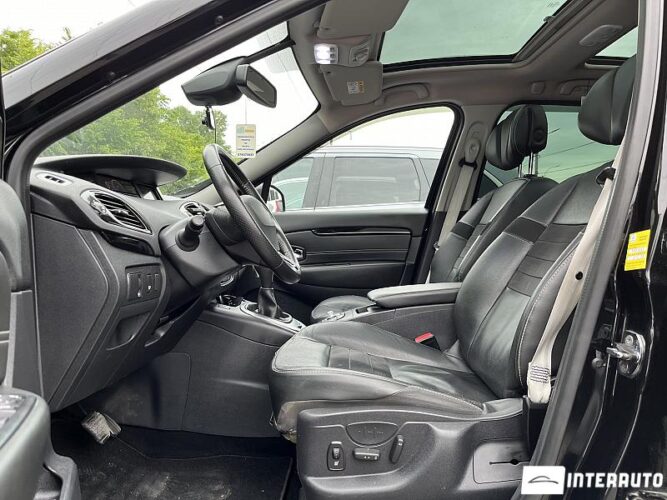 renault Grand Scenic 2015