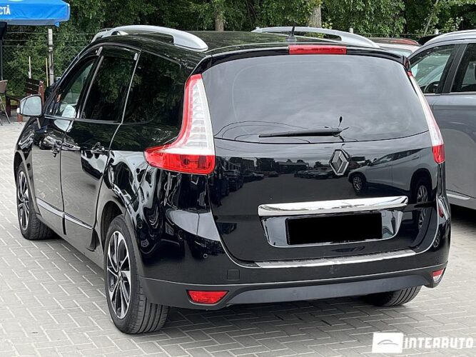renault Grand Scenic 2015