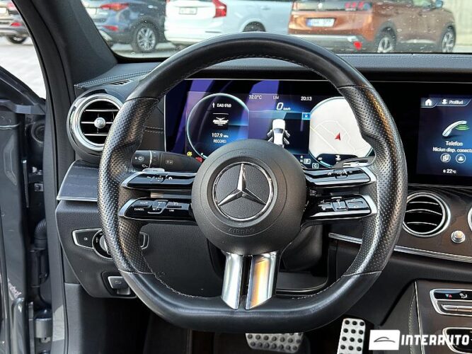 Mercedes E 220 51 mercedes E 220 2021