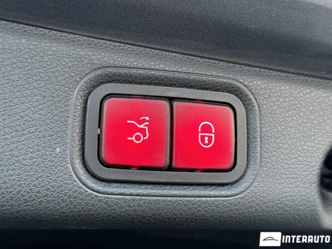 Mercedes E 220 63 mercedes E 220 2021