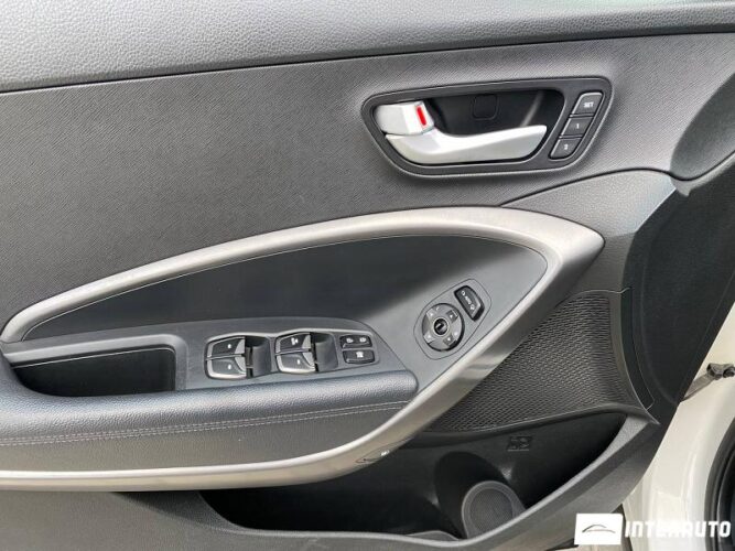 hyundai Grand Santa Fe 2013