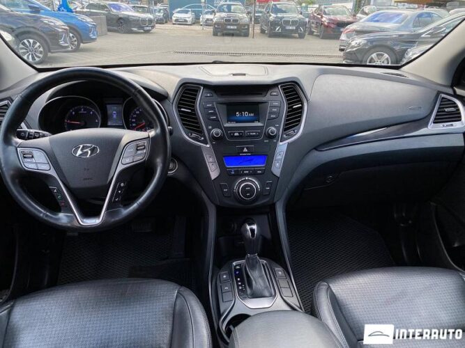 hyundai Grand Santa Fe 2013