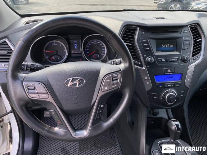 hyundai Grand Santa Fe 2013