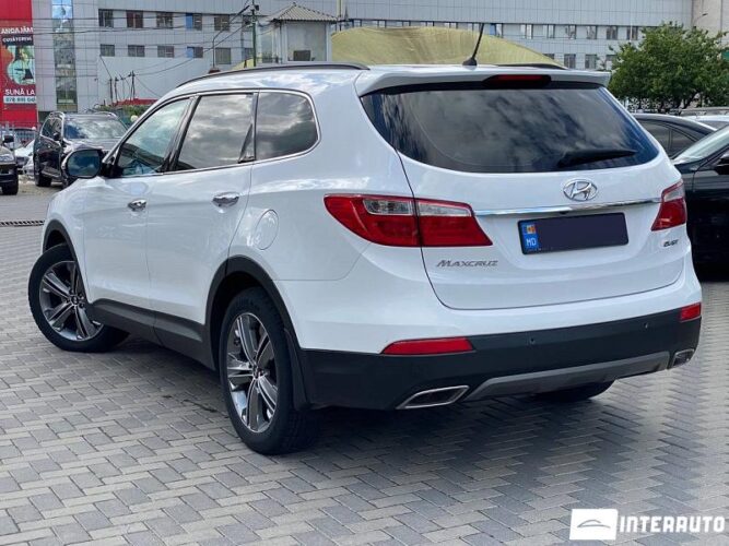 hyundai Grand Santa Fe 2013